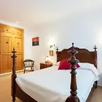 Villa Owl Suavet Petit - Exclusive With A Stunning Pool